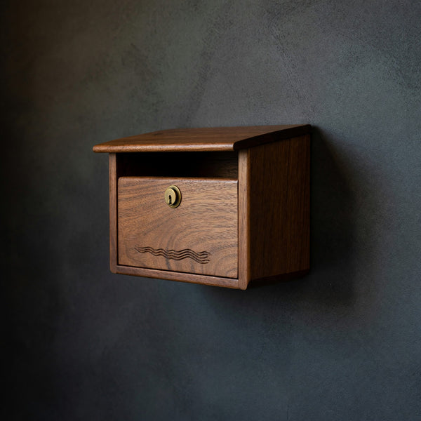 Solid Wood Mailbox Post Sculpture Outdoor Patio Rustic, II