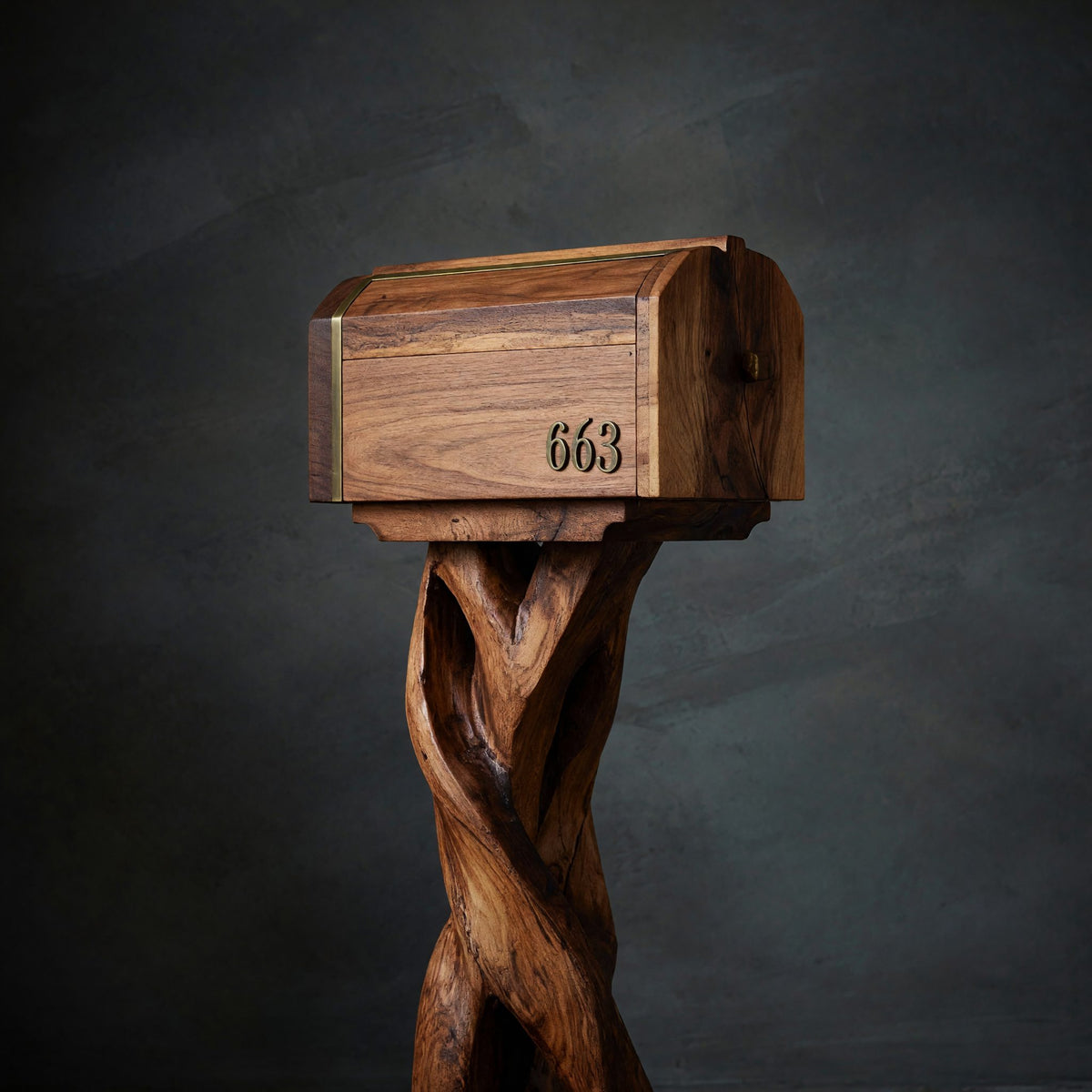 Solid Wood Mailbox Post Farmhouse Solid Sculpture Outdoor Patio